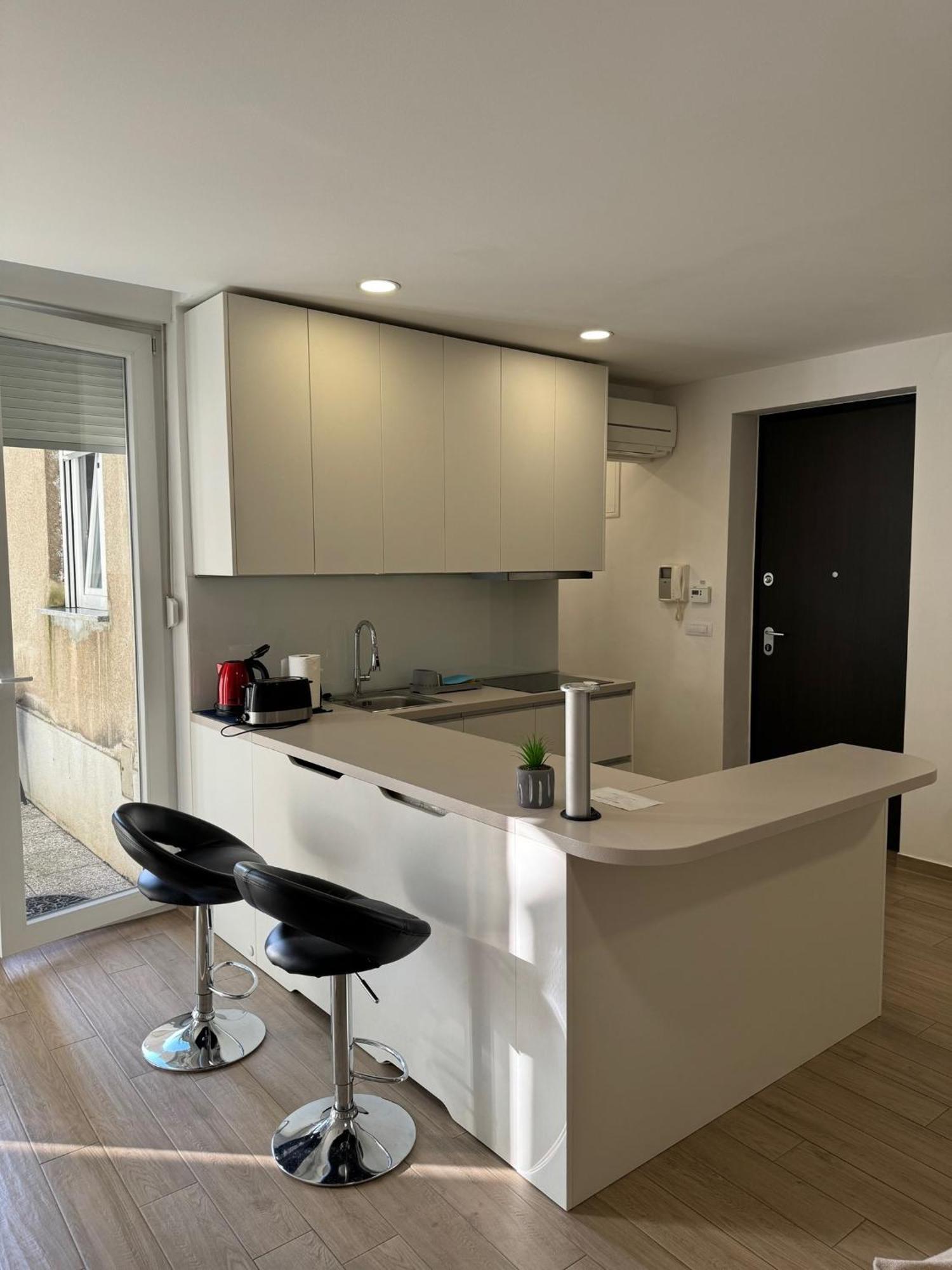 Rakuscha Apartment ซาเกร็บ ภายนอก รูปภาพ